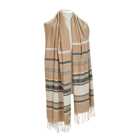 Szal z wełny jagnięcej o pięknym etnicznym wzorze