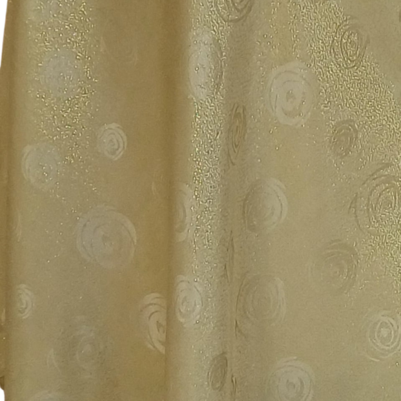 Szal z jedwabiu naturalnego Banarasi.