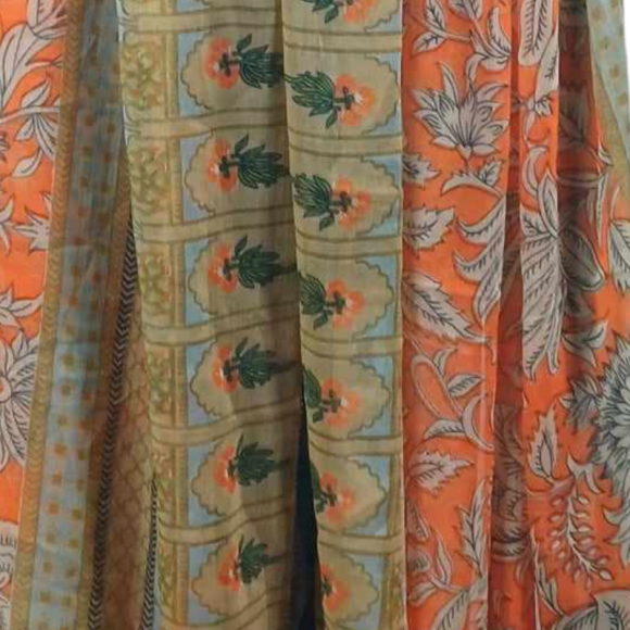 Szal z szyfonu jedwabnego, niezwykle cienki i zwiewny