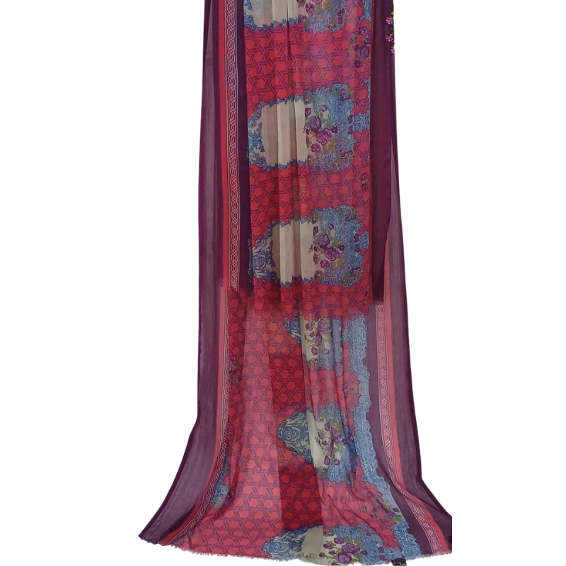 Szal z szyfonu jedwabnego, niezwykle cienki i zwiewny.