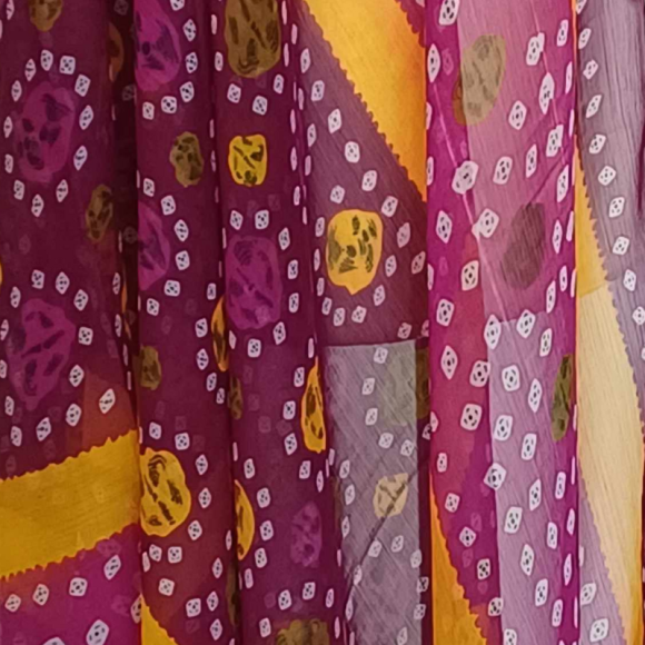 Szal z szyfonu jedwabnego, niezwykle cienki i zwiewny