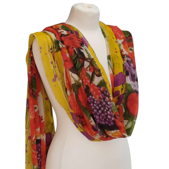 Szal z szyfonu jedwabnego, niezwykle cienki i zwiewny