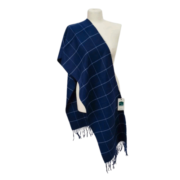 Szal z wełny jagnięcej- wzór kraty