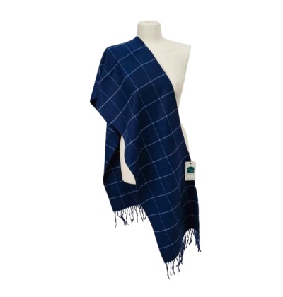 Szal z wełny jagnięcej- wzór kraty