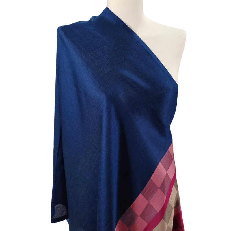 Szal  z  jedwabiu  naturalnego - dwustronny