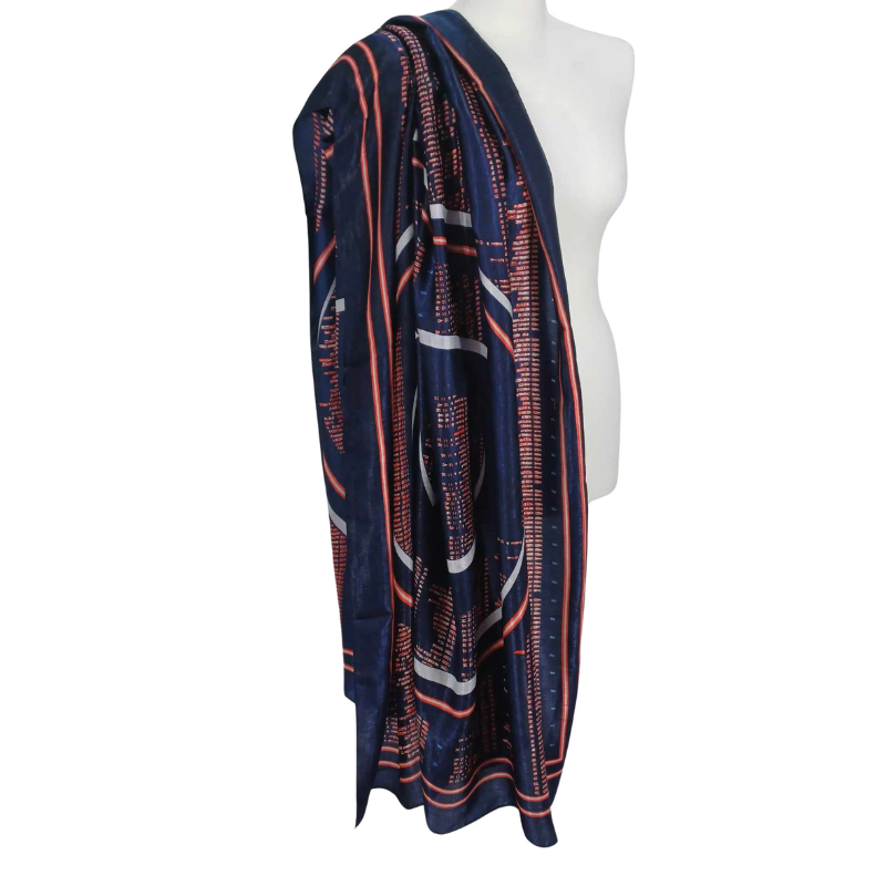 Szal z  jedwabiu naturalnego