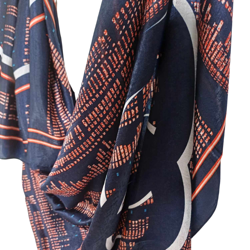 Szal z  jedwabiu naturalnego