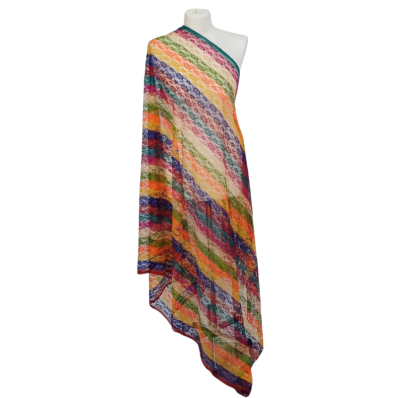 Szal z jedwabnej koronki