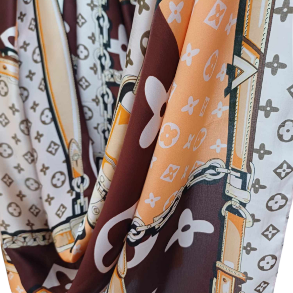 Szal z  jedwabiu naturalnego