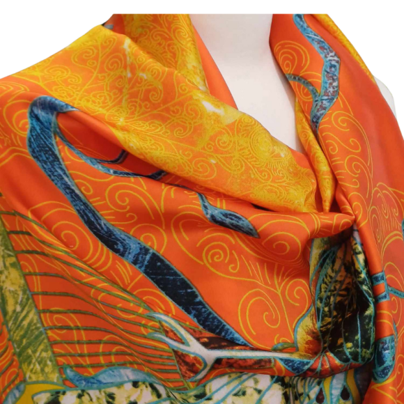 Szal z  jedwabiu naturalnego