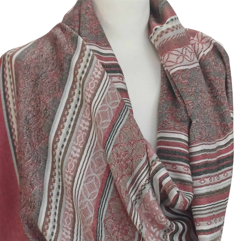 SZAL  - 100%   KASZMIR  /  PASHMINA