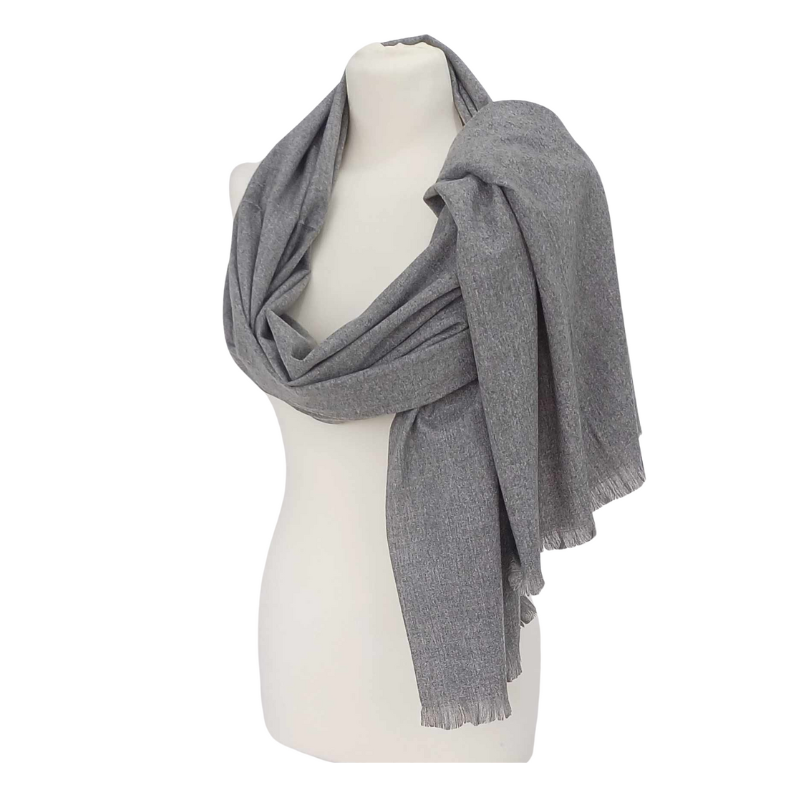 Szal wełniany z runa Kozy Changthangi