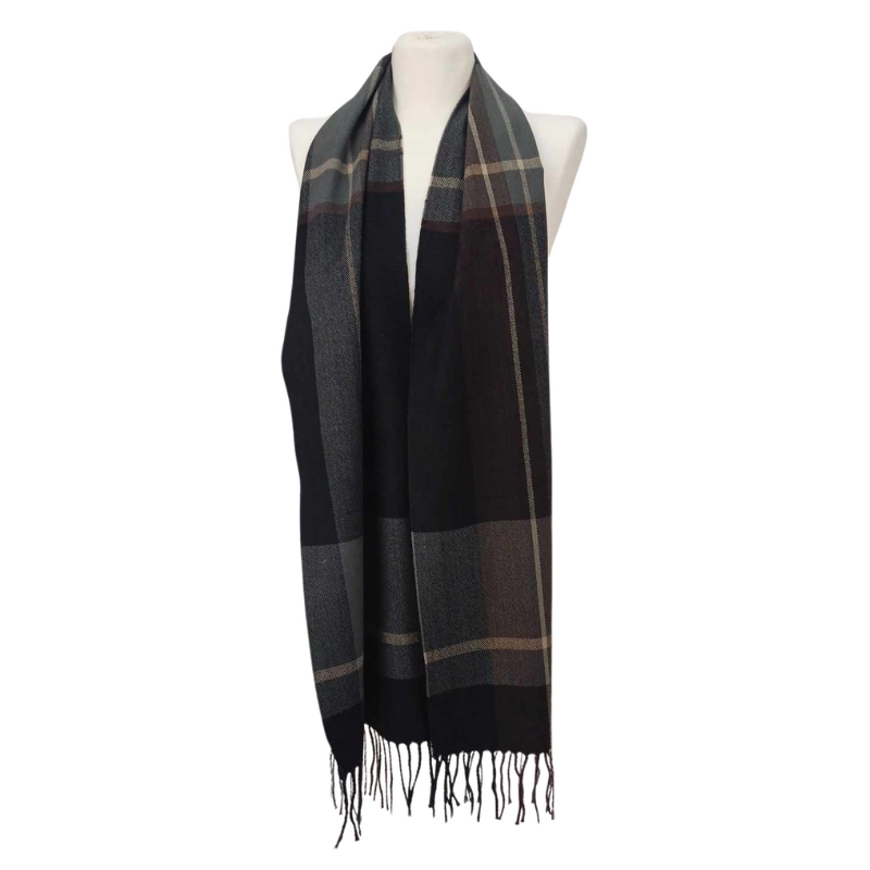 Szal z wełny jagnięcej- wzór kraty