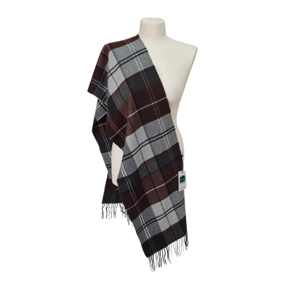 Szal z wełny jagnięcej- wzór kraty