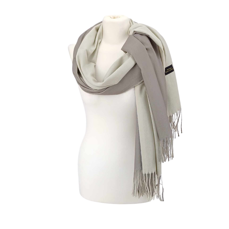 Szal wełniany z runa Kozy Changthangi