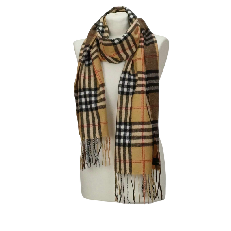 Szal z wełny jagnięcej- wzór kraty