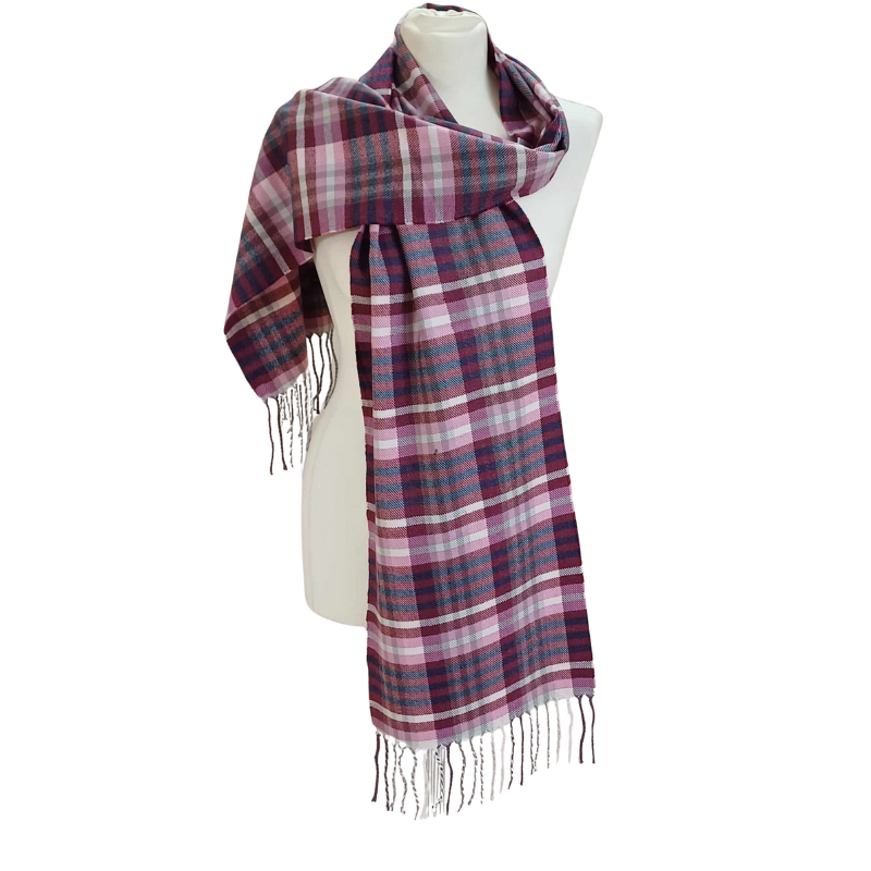 Szal z wełny jagnięcej- wzór kraty