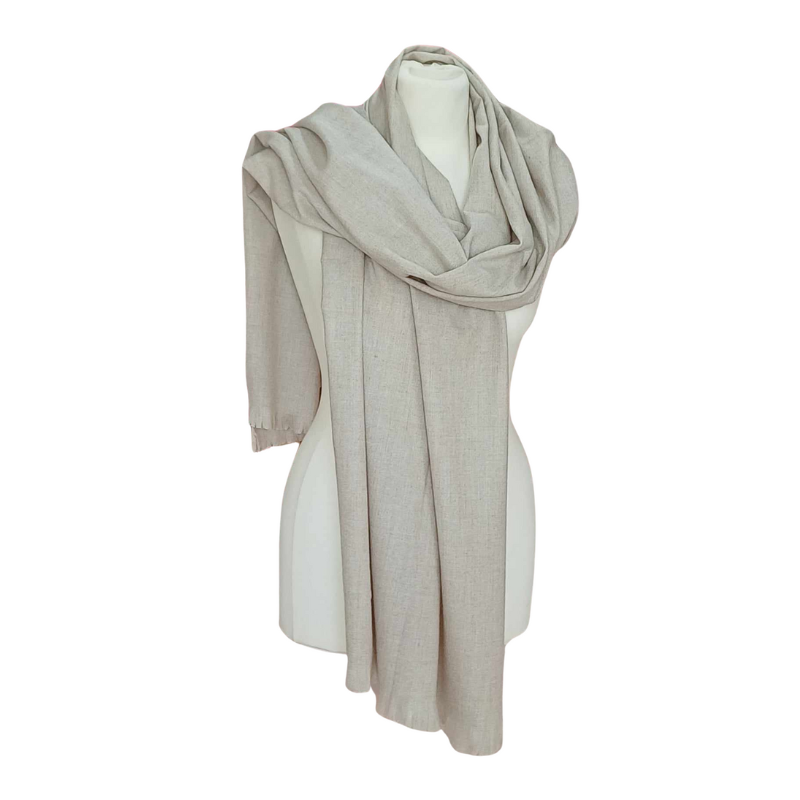 Szal wełniany z runa Kozy Changthangi